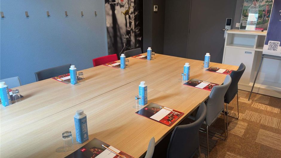 Ibis Cahors Meeting