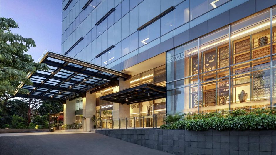 Mercure Jakarta Gatot Subroto Exterior