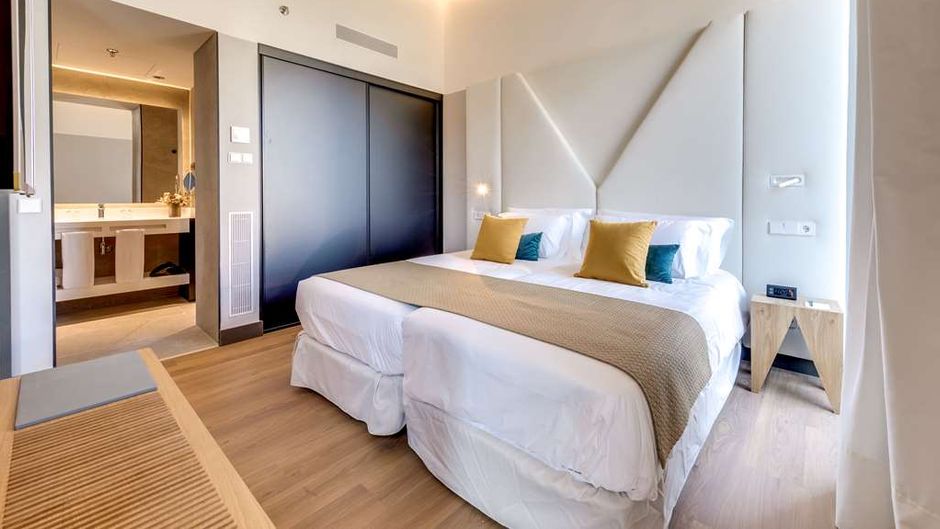 Occidental Diagonal 414 Suite