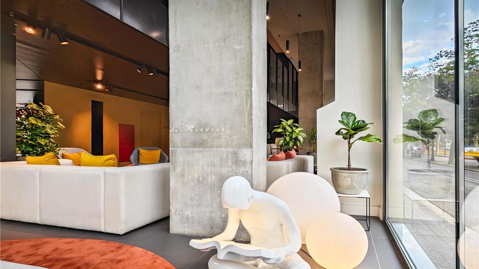 Occidental Diagonal 414 Lobby