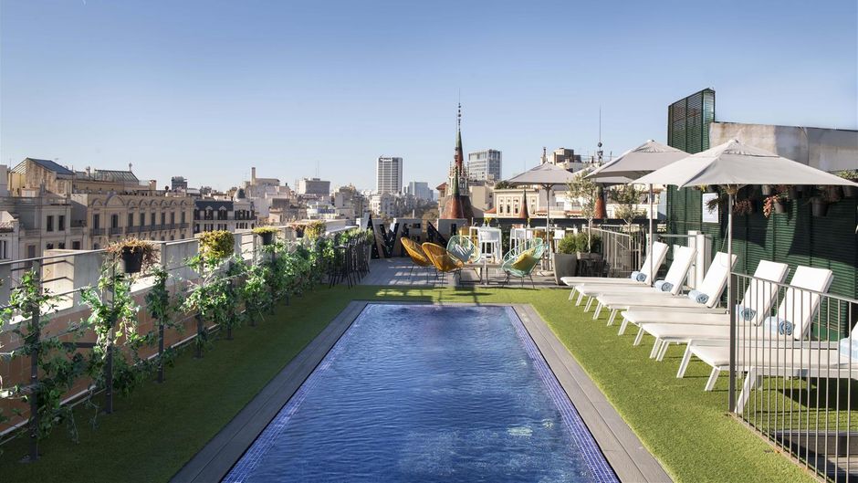 Occidental Diagonal 414 Pool