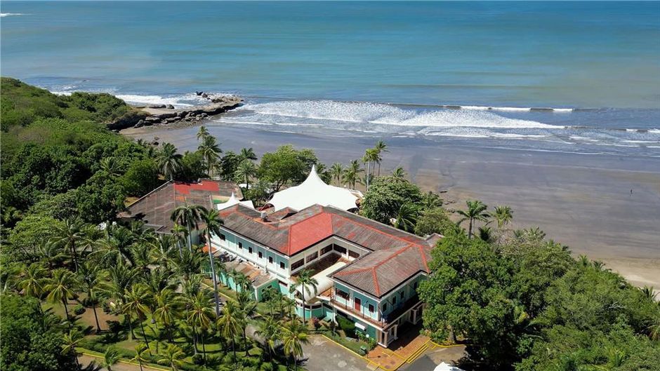 Barcelo Montelimar Beach Resort & Casino Exterior