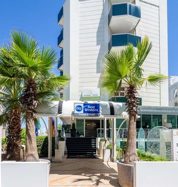 Best Western Maison B Hotel