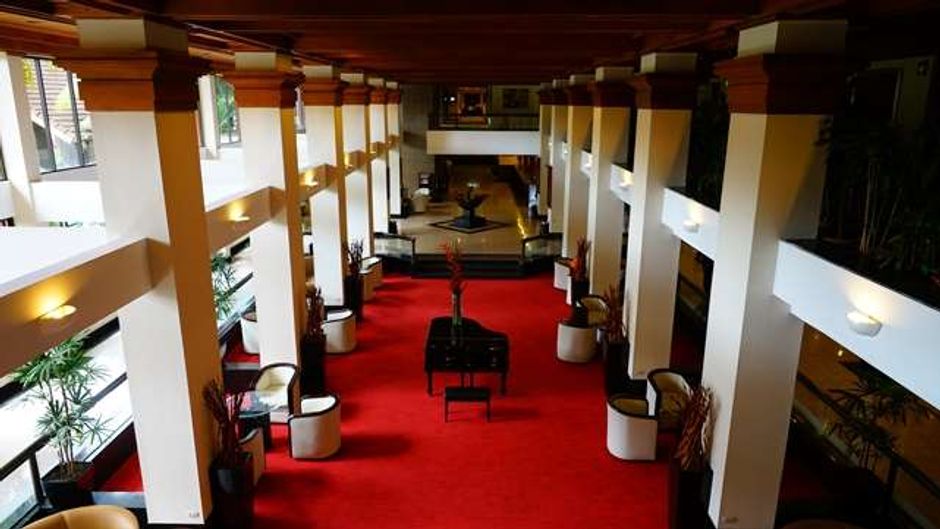 Barcelo San Jose Lobby