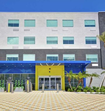 Tru by Hilton Corpus Christi