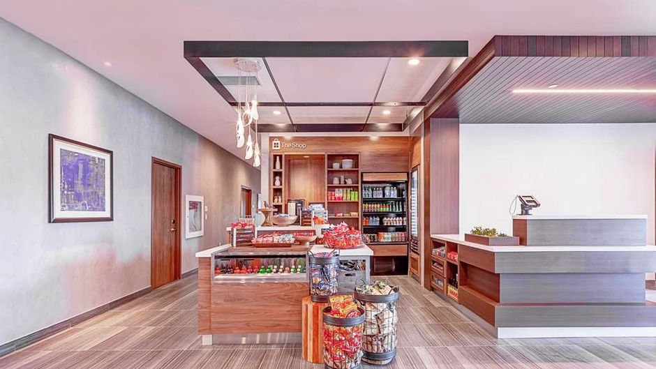 Hilton Garden Inn Brampton West Lobby