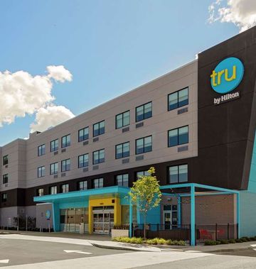 Tru by Hilton Cleveland Midtown