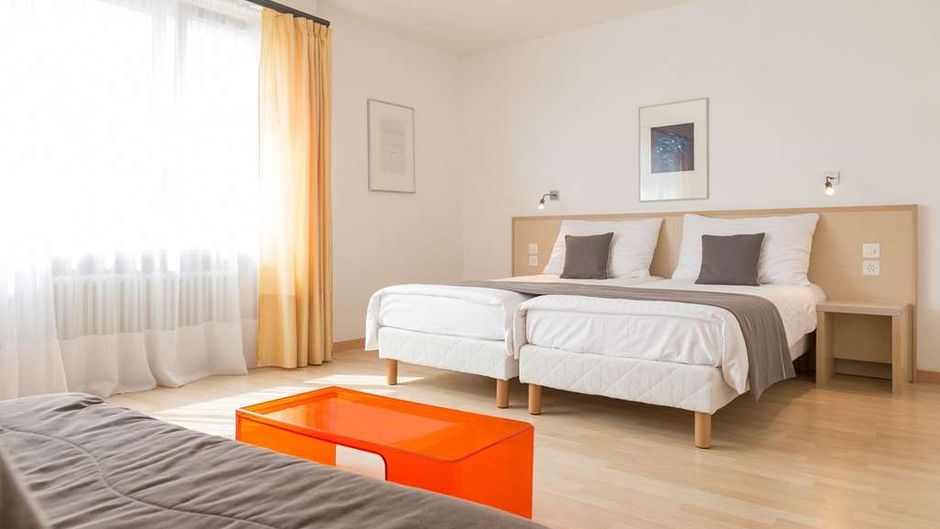 Hotel Des Arts Room