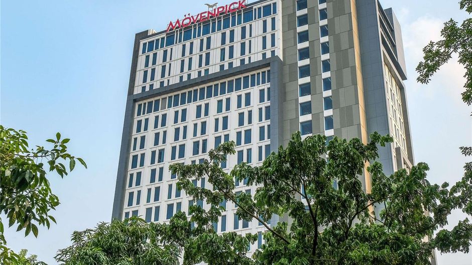 Movenpick Surabaya City Exterior