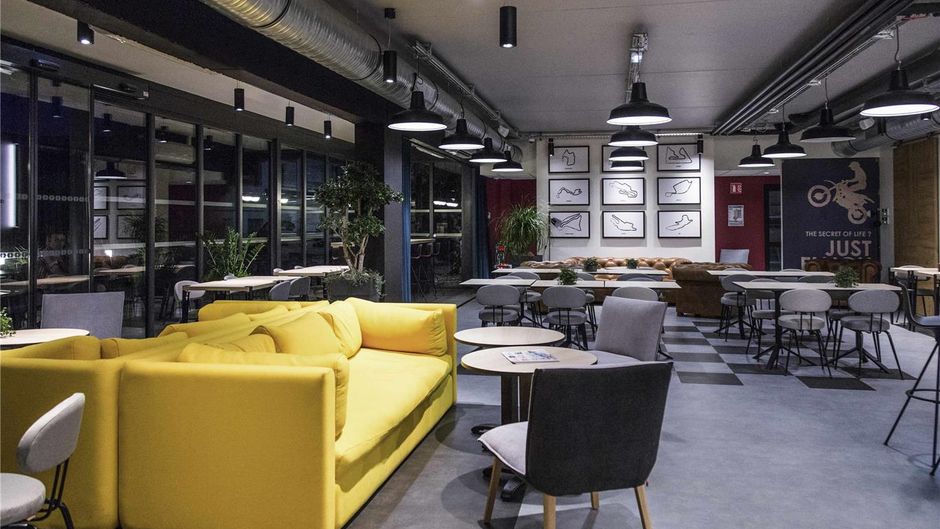 Ibis Styles Aeroport Mulhouse Restaurant