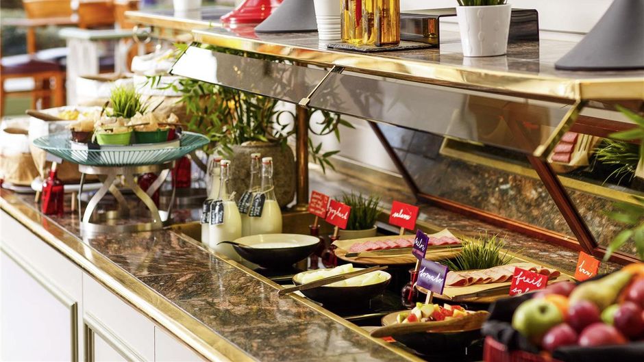 Mercure Birmingham West Restaurant