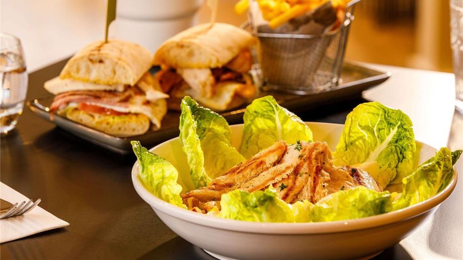 Mercure Birmingham West Restaurant