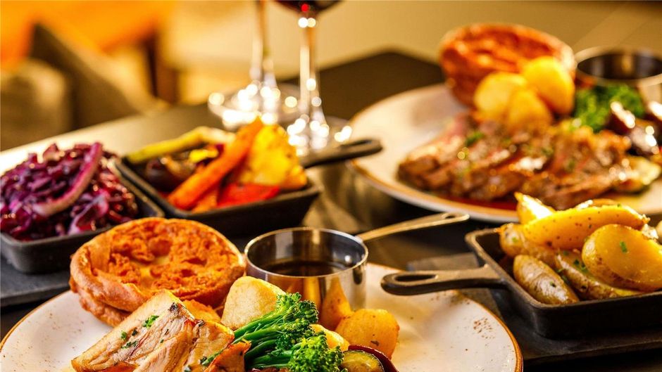 Mercure Cardiff North Hotel Restaurant