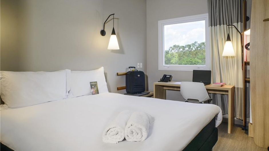 Ibis Itatiba Room