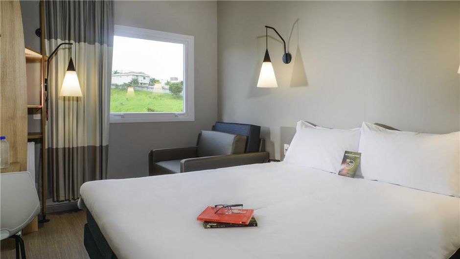 Ibis Itatiba Room