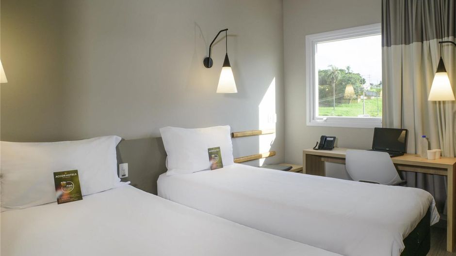 Ibis Itatiba Room