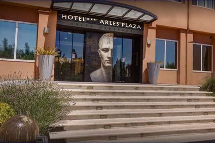 Hotel Arles Plaza