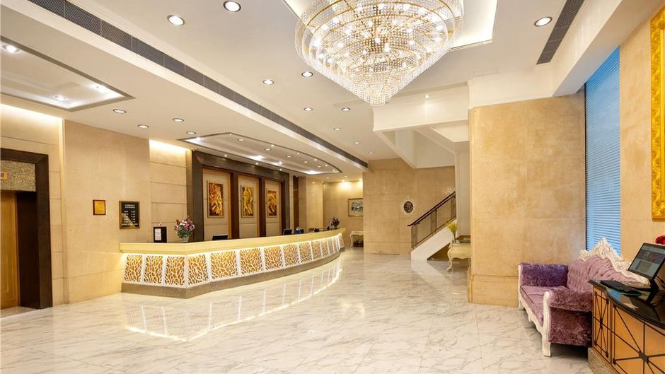 Ramada Wyndham Hong Kong Grand View Lobby