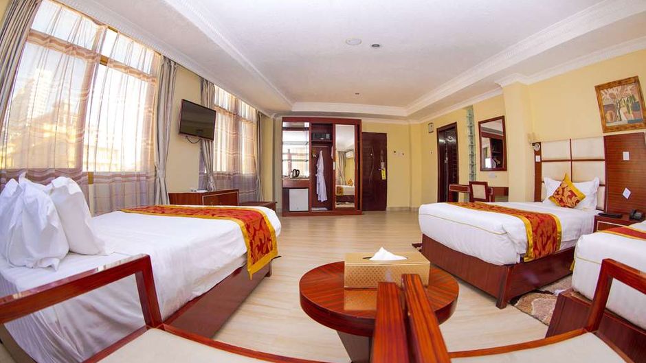 Tiffany Diamond Hotel Indira Gandhi Room