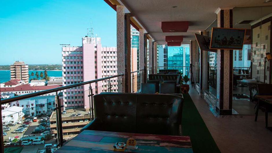 Tiffany Diamond Hotel Makunganya Restaurant