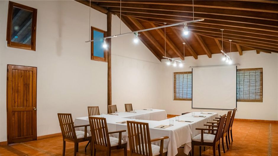 Thompson Zihuatanejo Meeting