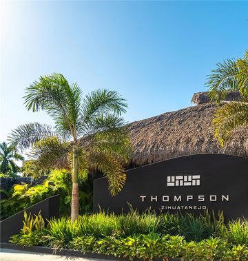Thompson Zihuatanejo