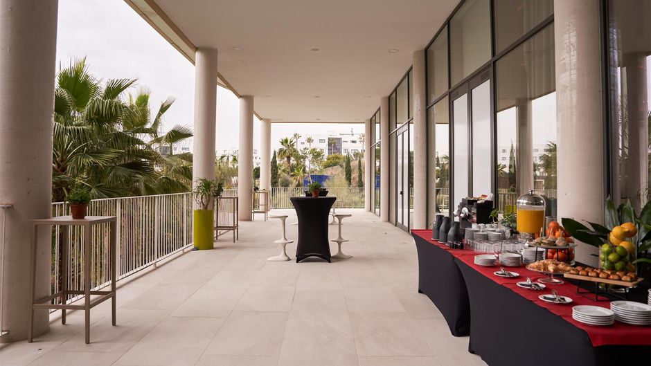 Higueron Hotel, Curio Collection Meeting