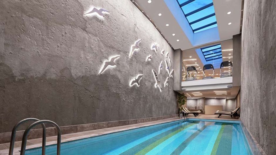 DoubleTree by Hilton Istanbul Esentepe Pool
