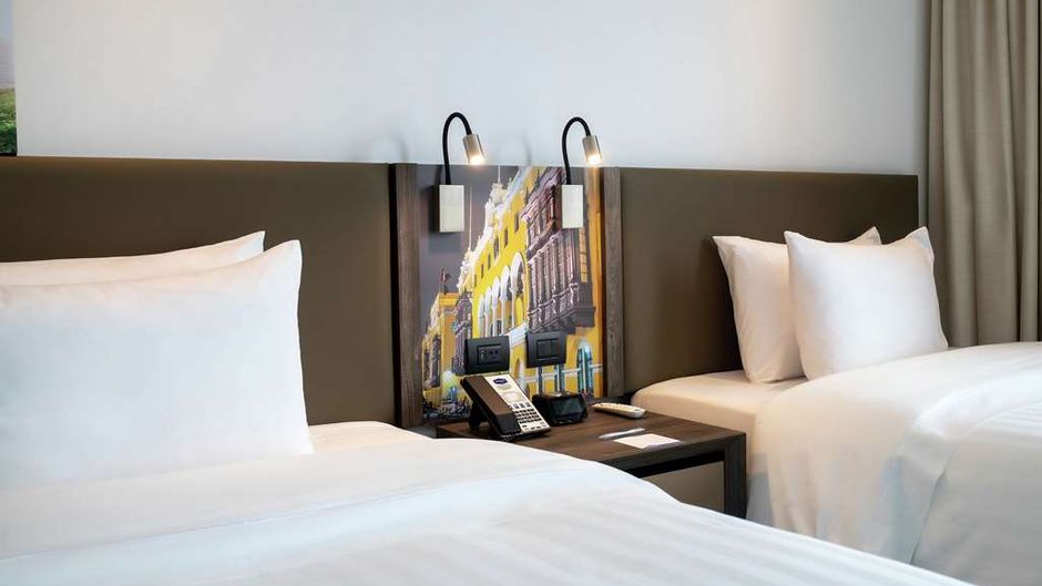 Hampton by Hilton Lima San Isidro Room