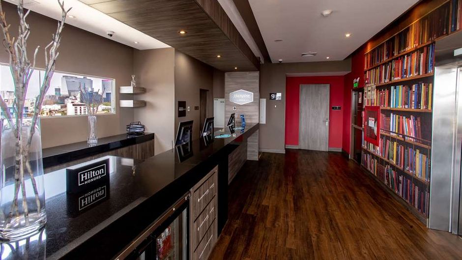 Hampton by Hilton Lima San Isidro Lobby
