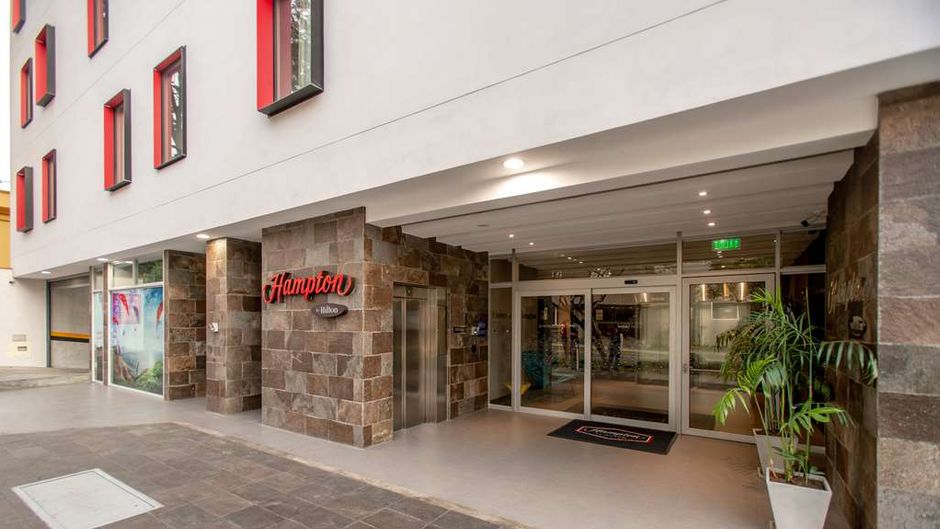 Hampton by Hilton Lima San Isidro Exterior