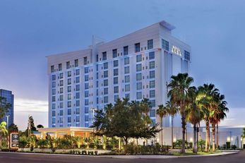 Hotel Alba, Tapestry Collection Hilton