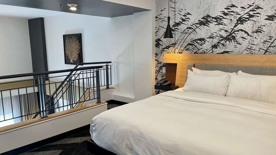 DoubleTree by Hilton Quebec Room