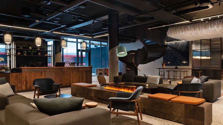 Quality Hotel River Station Lobby