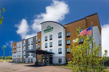 Wingate by Wyndham Angola