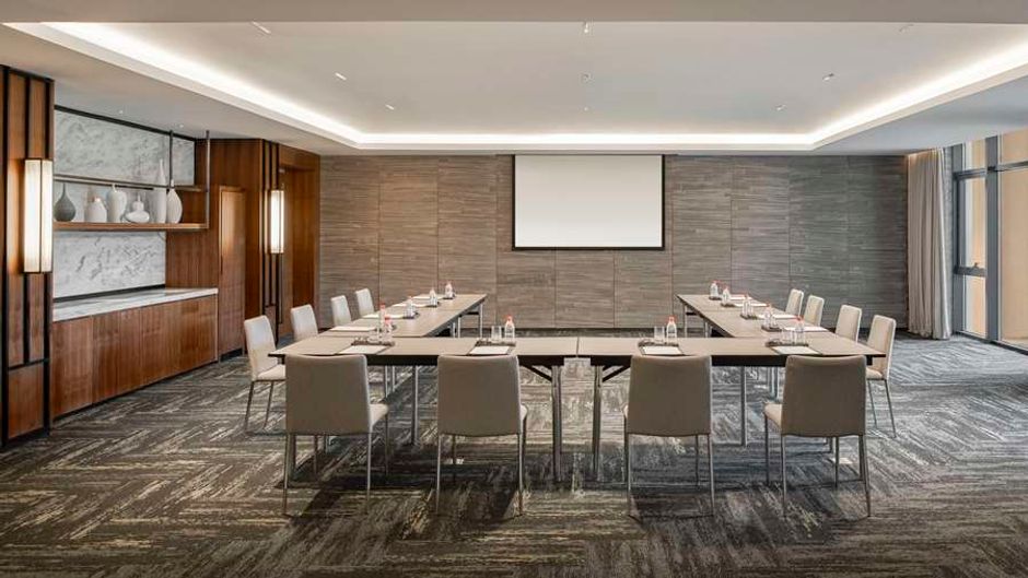Hyatt Regency Beijing Shiyuan Meeting