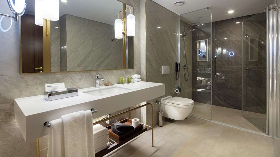 DoubleTree by Hilton Antalya City Centre Room