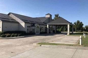 Days Inn by Wyndham Grove