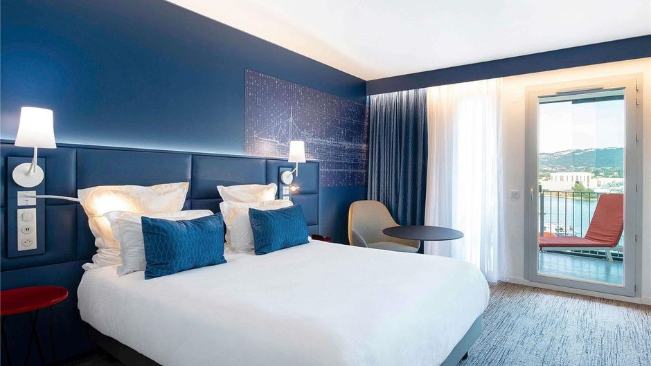 Mercure Toulon La Seyne Exterior