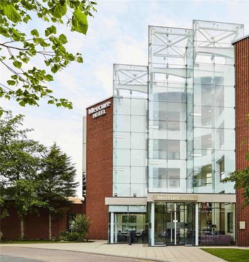 Mercure St Helens Hotel