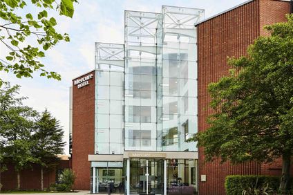 Mercure St Helens Hotel