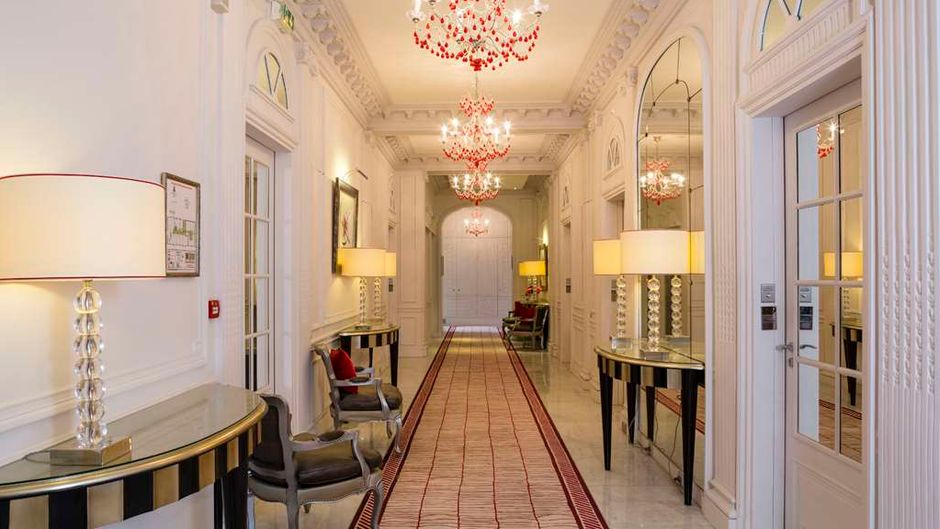 Villa Hotel Majestic Lobby