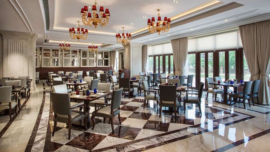 Radisson Blu Forest Manor Hongqiao Restaurant