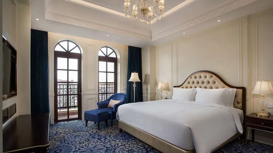 Radisson Blu Forest Manor Hongqiao Room