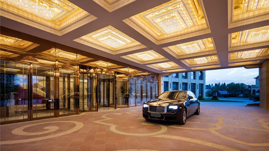 Radisson Blu Forest Manor Hongqiao Lobby