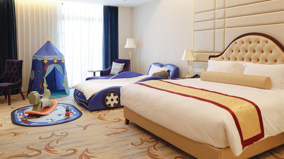 Radisson Blu Forest Manor Hongqiao Room