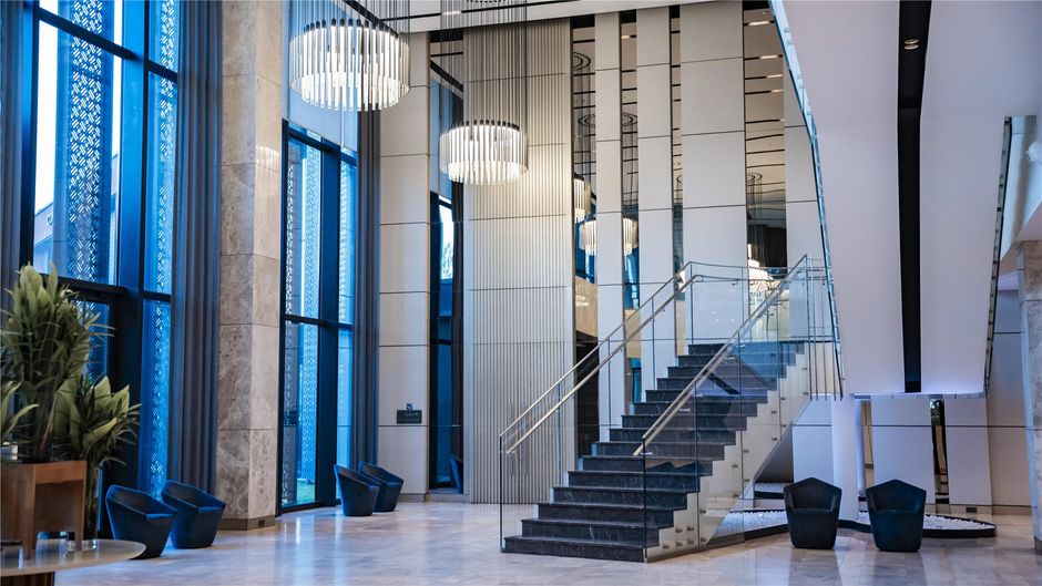 Radisson Blu Hotel & Conference Centre Lobby