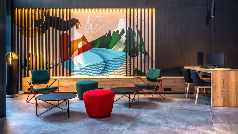 Radisson Hotel Zurich Airport Lobby
