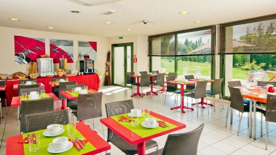 Cerise Valence Restaurant