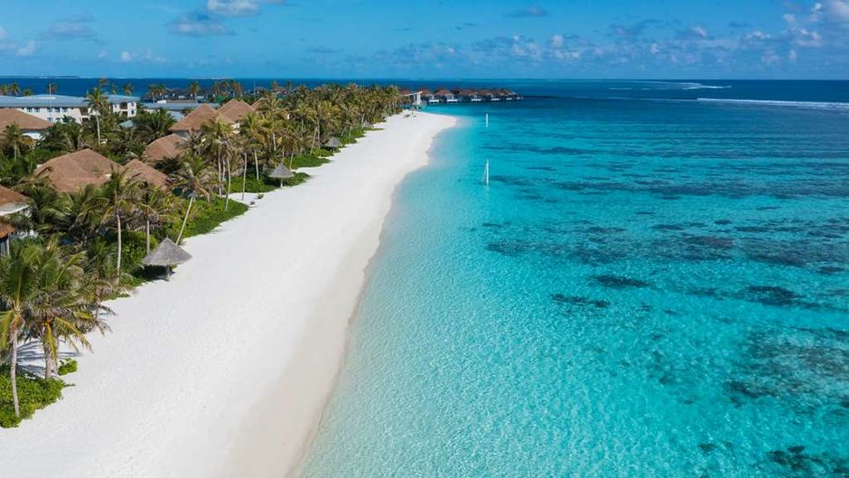 Radisson Blu Resort Maldives Beach